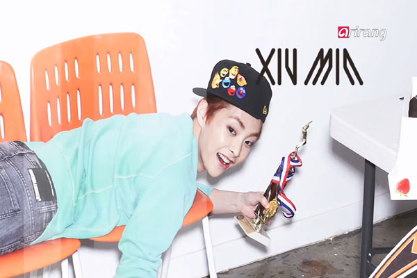 Two Degrees: Xiumin